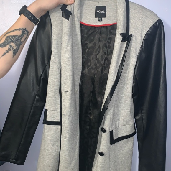 Jacket - Picture 1 of 2